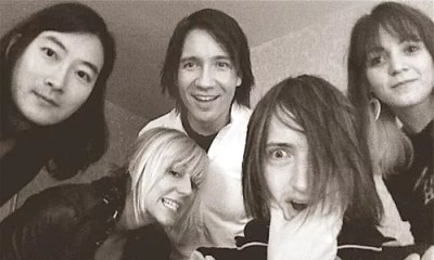 The Von Bondies hit the road again with a new set of wheels