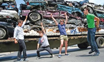 “Los valientes” the Black Lips perform at Mr. Small’s