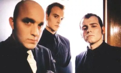 Alkaline Trio retains its black humor with major-label release