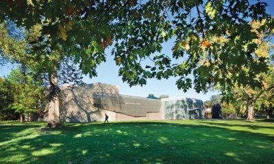 An aviary renovation is for the birds — and their visitors — in the best sense.