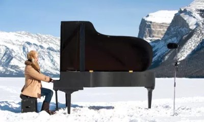 A night of “Ingmar Bergman-style vaudeville” with Iceland’s Ragnar Kjartansson