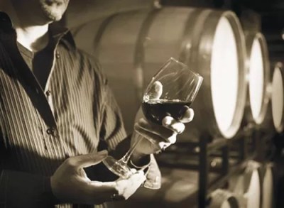 Famed local photographer Duane Rieder now makes wine, too