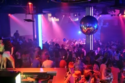 Club Zoo heads to the ‘burbs