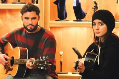 Broken Fences keeps it slow and simple