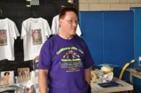 Local wrestler given humanitarian award