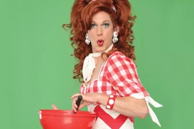 Dixie’s Tupperware Party