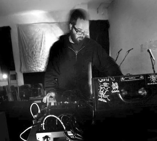 8cylinder works with static in the attic