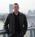 Author sets thriller around Pittsburgh Marathon