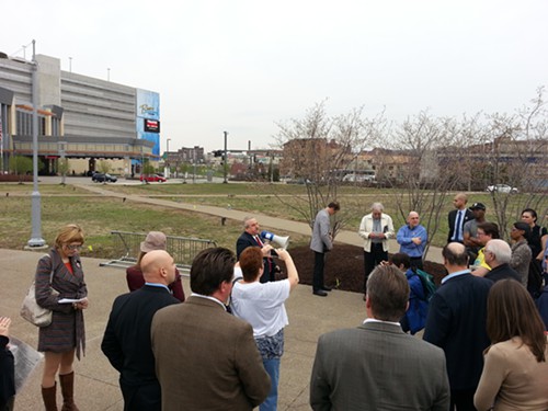 State Sen. Jim Ferlo says Rivers Casino employees have his support in their effort to create a union.