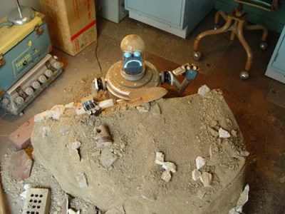 Robot Repair Shop closing its doors