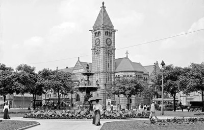 Dan Rooney and house historian Carol Peterson co-write a fine new history of the North Side