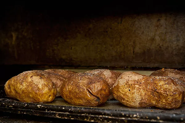 johnny_s-baked-potatoes.webp