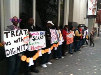 Pittsburghers call for Medicaid expansion outside of Gov. Corbett’s office