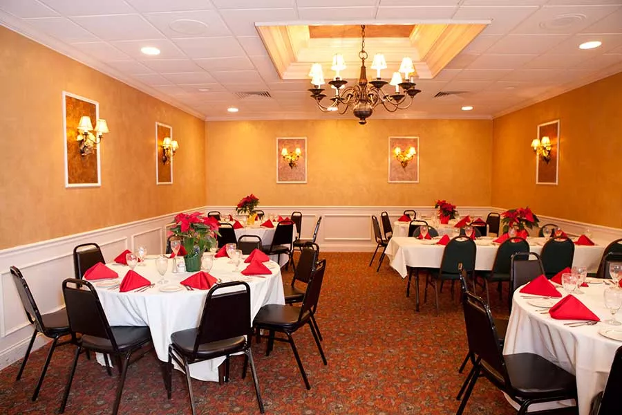 the-banquet-room-at-j.w.-hall_s.webp