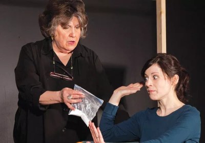 Off the Wall’s A Feminine Ending