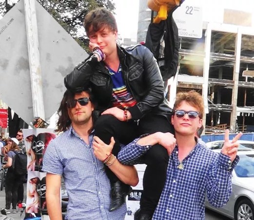 White Like Fire warms up to Pittsburgh fans