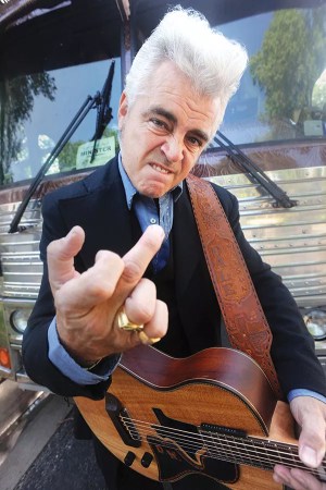 Dale Watson takes country back to its roots