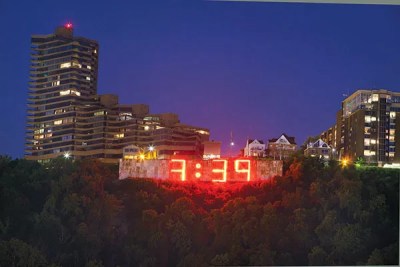 It’s time to tear down Mount Washington’s illuminated sign