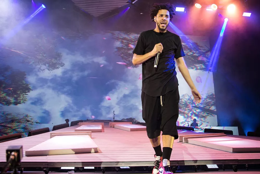 j-cole-concert-11.webp