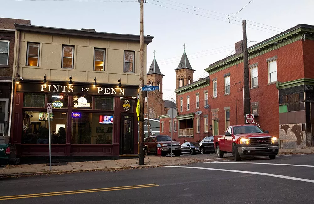 pints-on-penn-exterior-2.webp