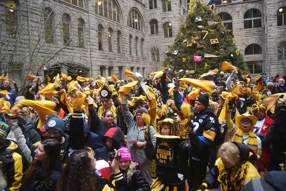 Steeler Rally Steelers Rally Downtown - Pittsburgh City Paper | News, Dining, Music ...
