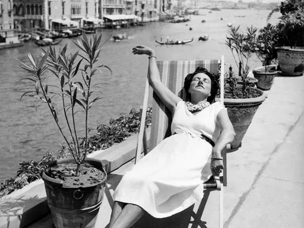 Peggy Guggenheim: Art Addict