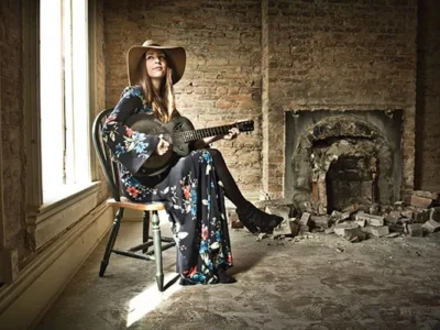 With a new record, Columbus, Ohio’s Angela Perley & the Howlin’ Moons expand their vision