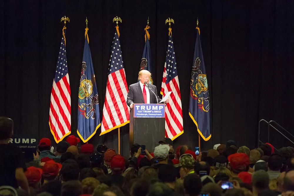 donald-trump-rally-pittsburgh-2016-04.webp