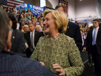 Video: Hillary Clinton rallies supporters in Pittsburgh