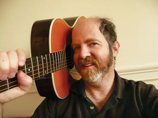 Monroeville cantor Henry Shapiro puts guitar at the center of his new crowdfunded klezmer album