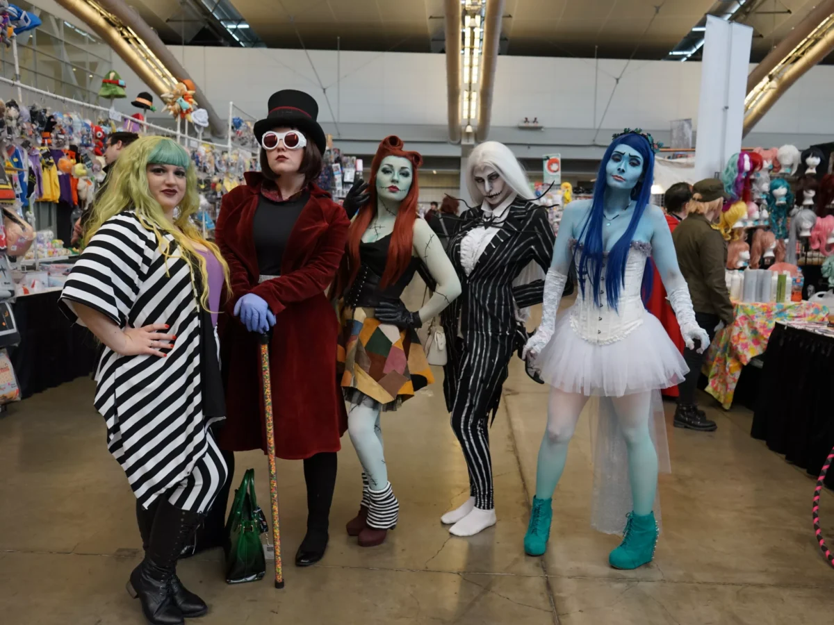 Attendees of Tekko 2016 take over the streets of Pittsburgh