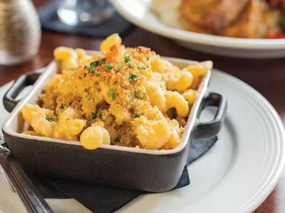 Ease Modern Comfort Cuisine opens in Regent Square