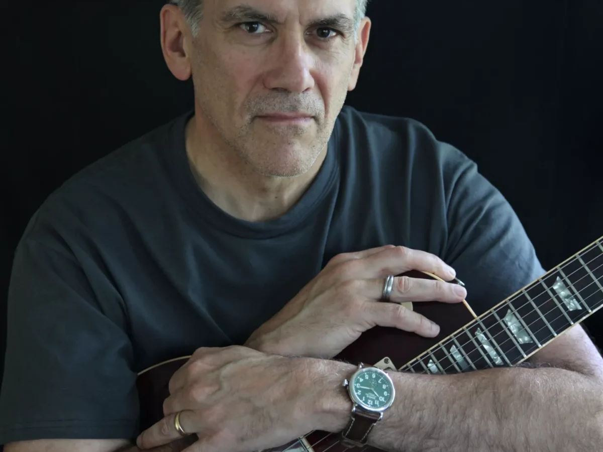 MP3 Monday: Menchaca