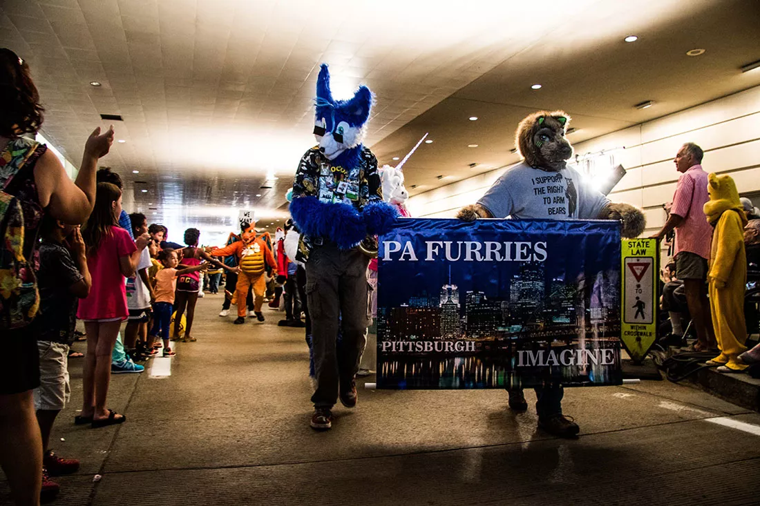 fursuit-parade-36.webp