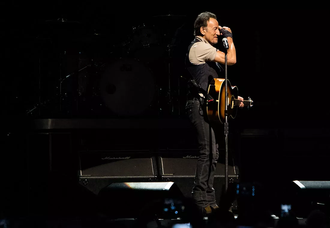 bruce-springsteen-consol-energy-center-02.webp