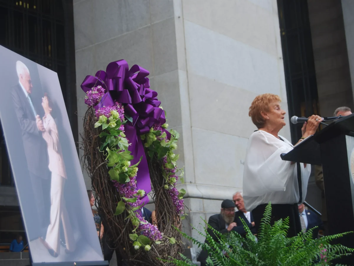 Pittsburgh remembers former Mayor Bob O’Connor 10 years after his death