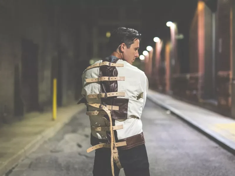 Pittsburgh native Lee Terbosic reprises Houdini upside-down escape Downtown this Sunday