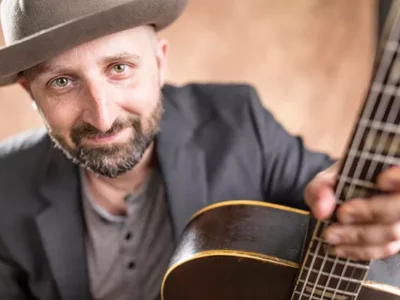 On Gotta Get Back, North Carolina-born Seth Walker gets in touch with his roots