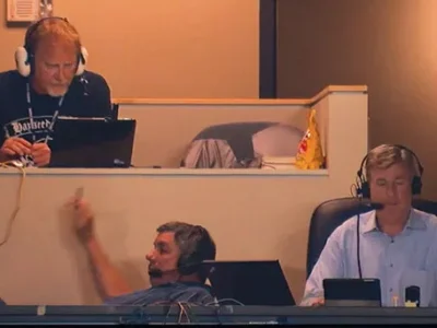 Pittsburgh Pirates release 2017 promo calendar featuring bobbleheads, water bottles and T-shirts on Saturdays