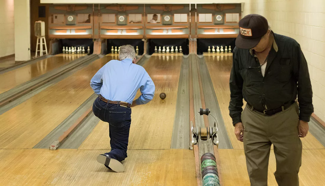 duckpin-bowling-garfield-pa-06.webp