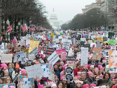 Pittsburghers pledge to continue fighting after women’s march
