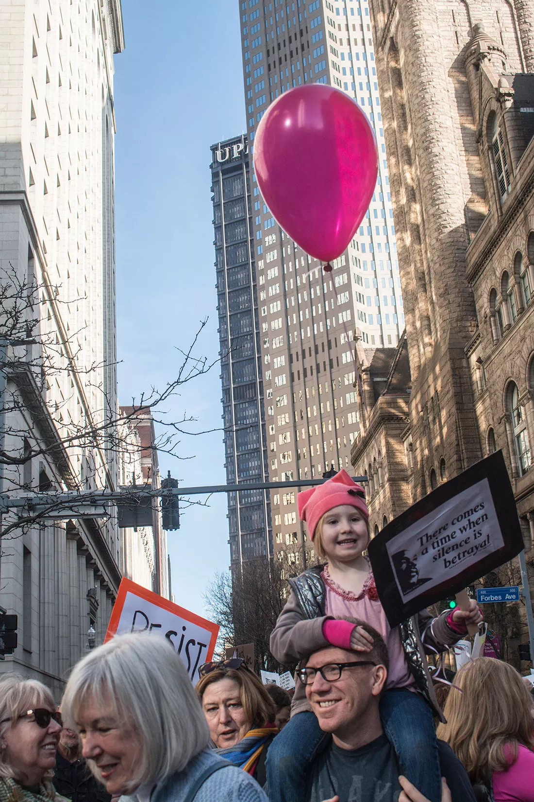 womans-march-on-pittsburgh-rally-10.webp