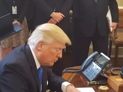 Pittsburgh Left: Steve Bannon has his hand up Donald Trump’s ass working him like Elmo