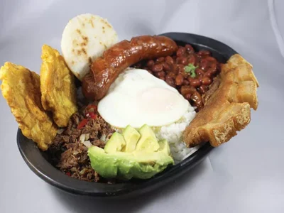 The Colombian Spot opens a storefront eatery on the South Side