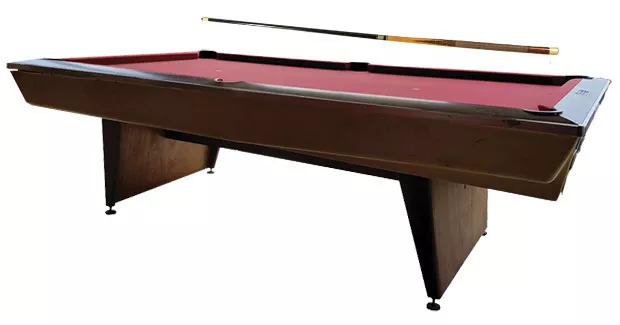 4-pooltable.webp