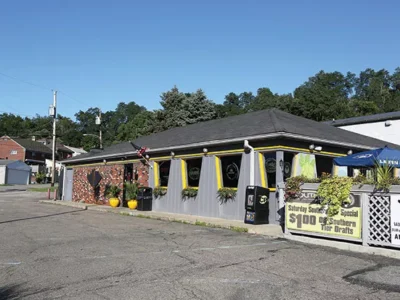 Leftovers: Pittsburgh-based Used to Be a Pizza Hut blog has been an online hit since 2008