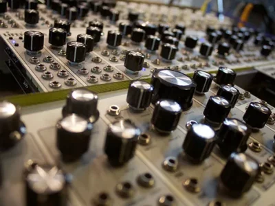 Spirit Lodge’s synth playground offers musicians monthly aural stimulation