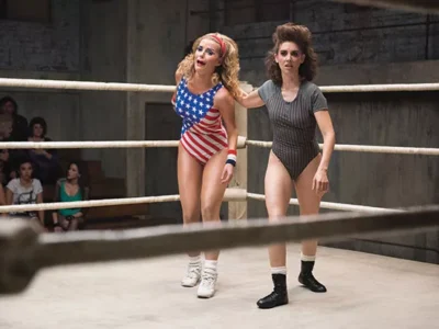 GLOW is an entertaining series about lady wrestlers worth a binge
