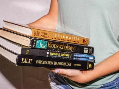 Students are finding ways to reduce textbook costs