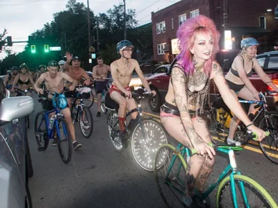 Pittsburgh Underwear Bike Ride promotes body positivity